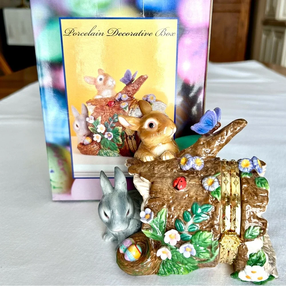 Vtg Hand Painted Porcelain Hinged Faberge Trinket Box Woodland Easter Spring